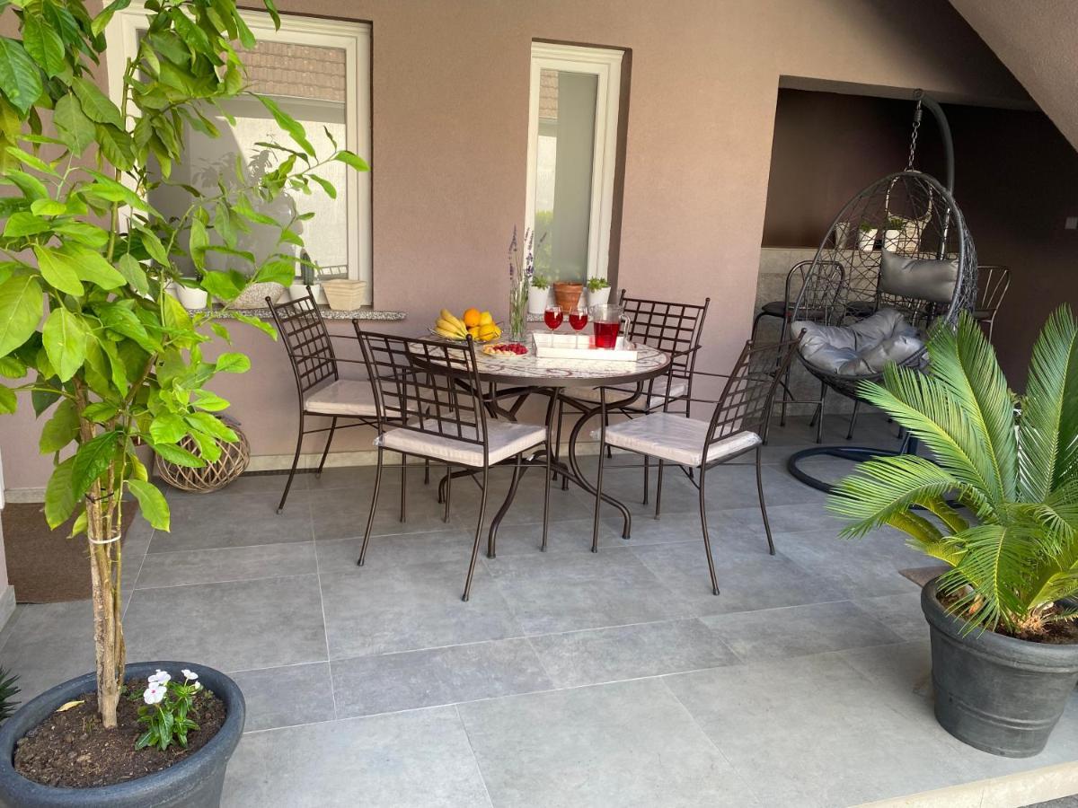 Apartman Lovric Ðakovo Екстериор снимка