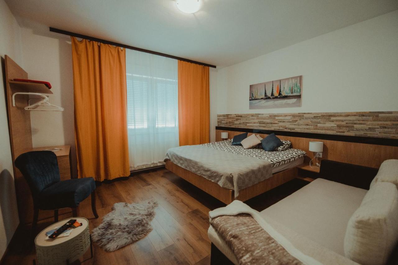 Apartman Lovric Ðakovo Екстериор снимка