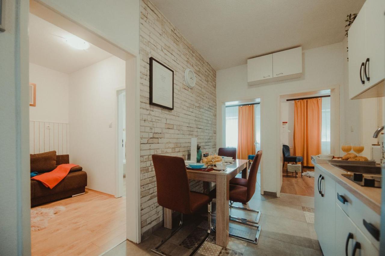 Apartman Lovric Ðakovo Екстериор снимка